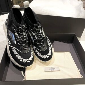 VALENTINO GARAVANI -  Heroes Reflex Sneakers New In Box